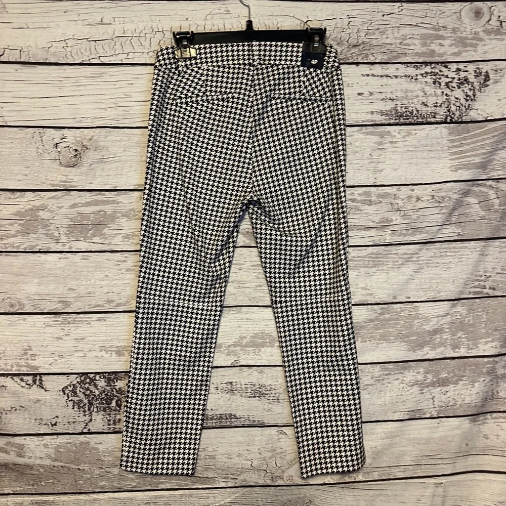 J. Crew step into